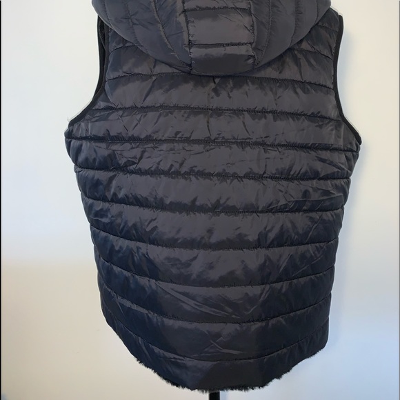 🆕Buffalo David Bitton Faux Fur Reversible Vest - Picture 10 of 11